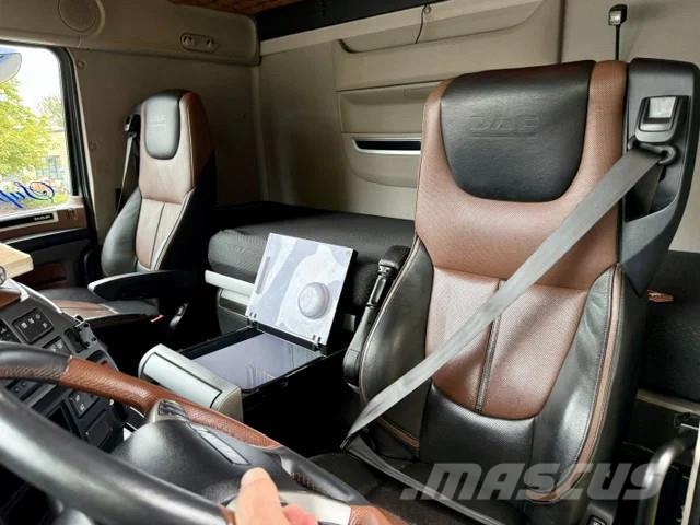 DAF XF 530 Superspace/Voll Luft/Retarder/Euro6 Sattelzugmaschinen