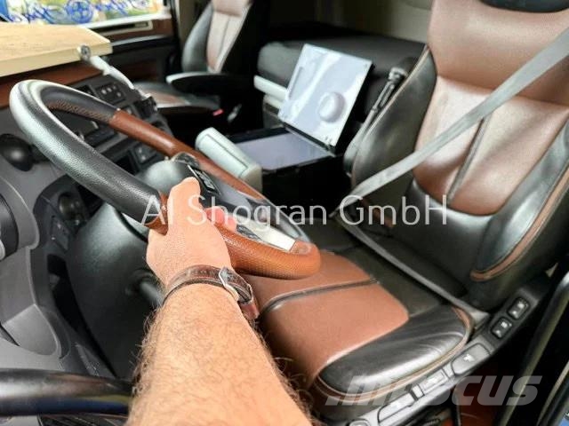 DAF XF 530 Superspace/Voll Luft/Retarder/Euro6 Nyergesvontatók