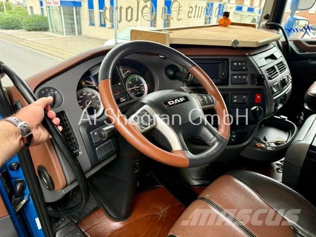 DAF XF 530 Superspace/Voll Luft/Retarder/Euro6 Nyergesvontatók
