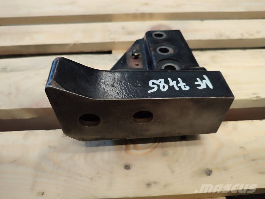 Engine mount 7677670000 Massey Ferguson 7485 Masse Motorer