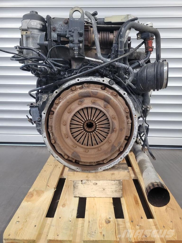 MAN D0834 LFL66 Motorer
