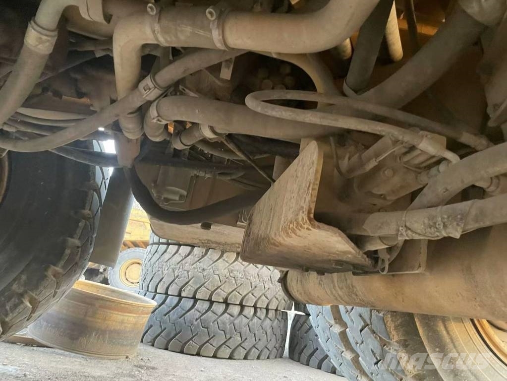 CAT 777 E Požeminės kasybos sunkvežimiai