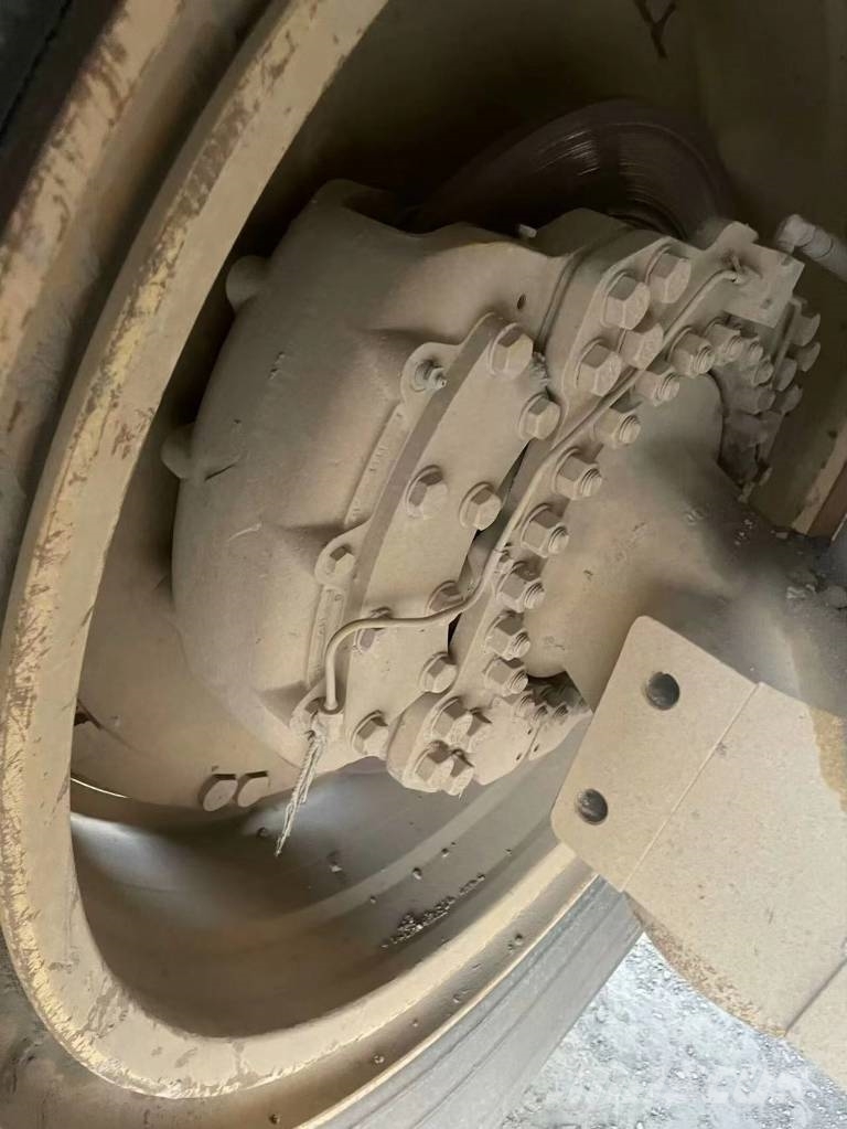 CAT 777 E Požeminės kasybos sunkvežimiai