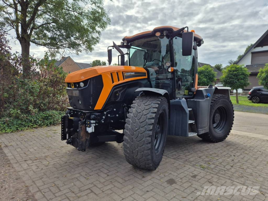 JCB Fastrac 4190 Tractoren