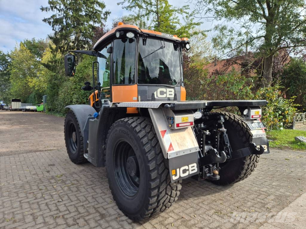JCB Fastrac 4190 Tractoren