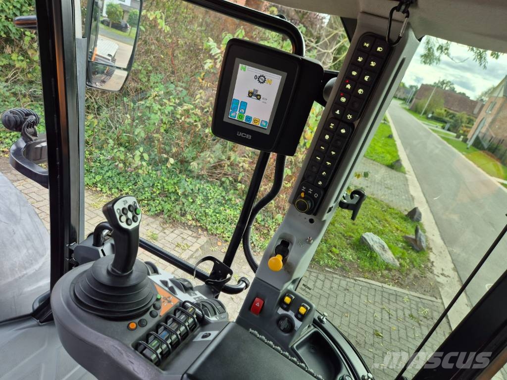 JCB Fastrac 4190 Tractoren