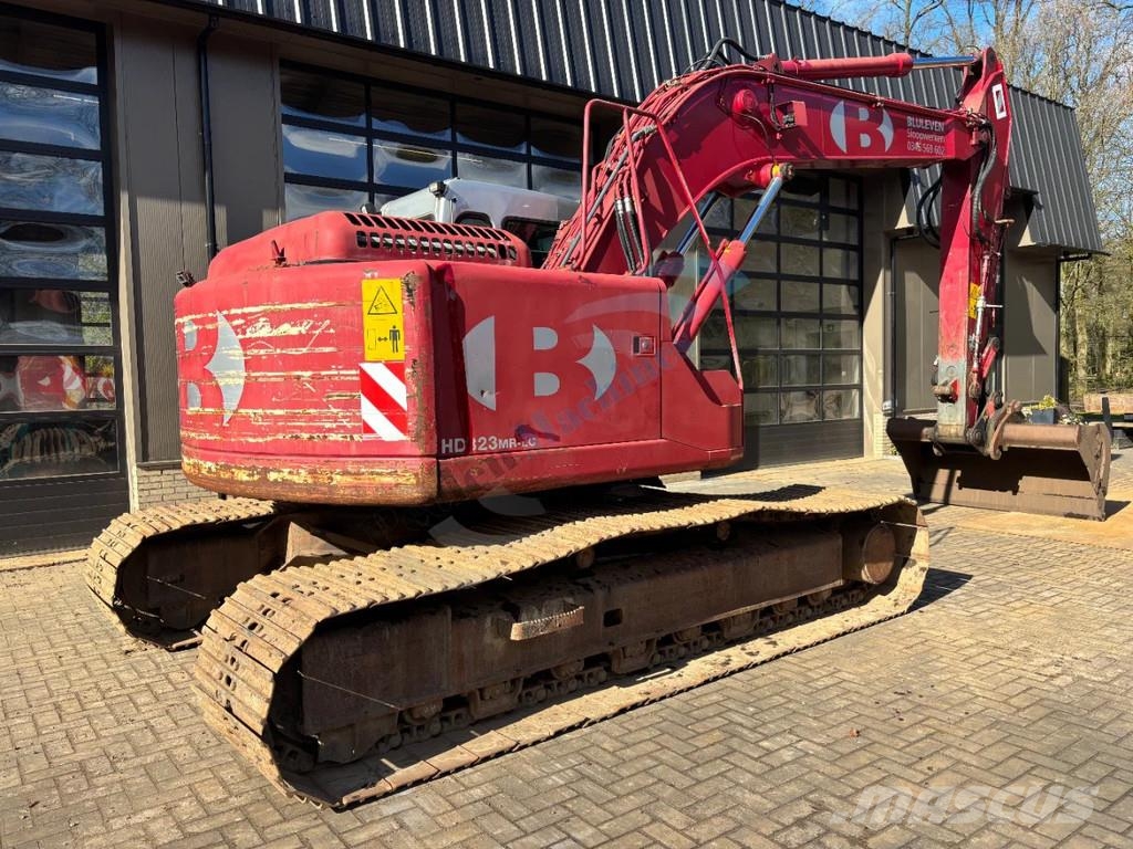 Kato HD 823 MR 3 LC Εκσκαφείς με ερπύστριες