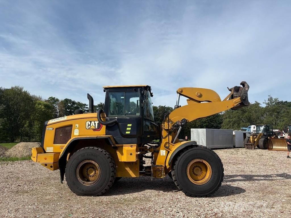 CAT 930M + 8,268 HOURS + CE + PERFECT WORKING + 3x IN Læssemaskiner på hjul