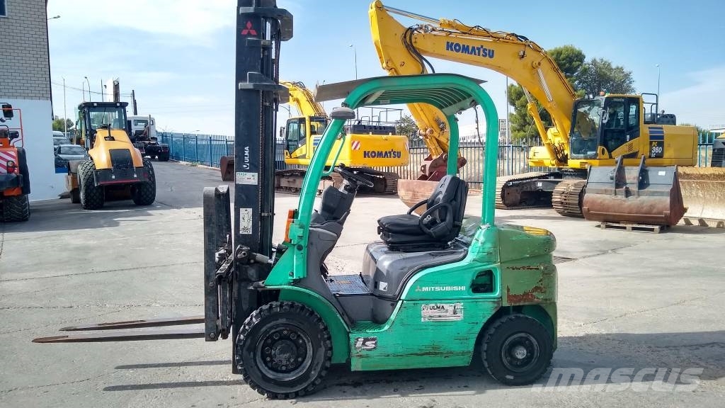 Mitsubishi FD 25 N Dizelski viličarji
