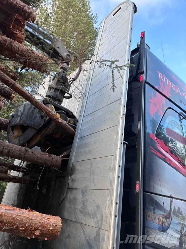 Volvo FH 13 540 Camion trasporto legname