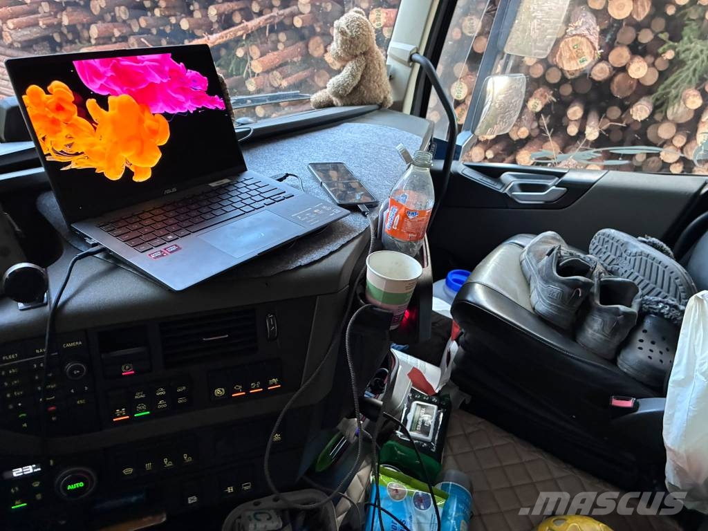 Volvo FH 13 540 Camion trasporto legname
