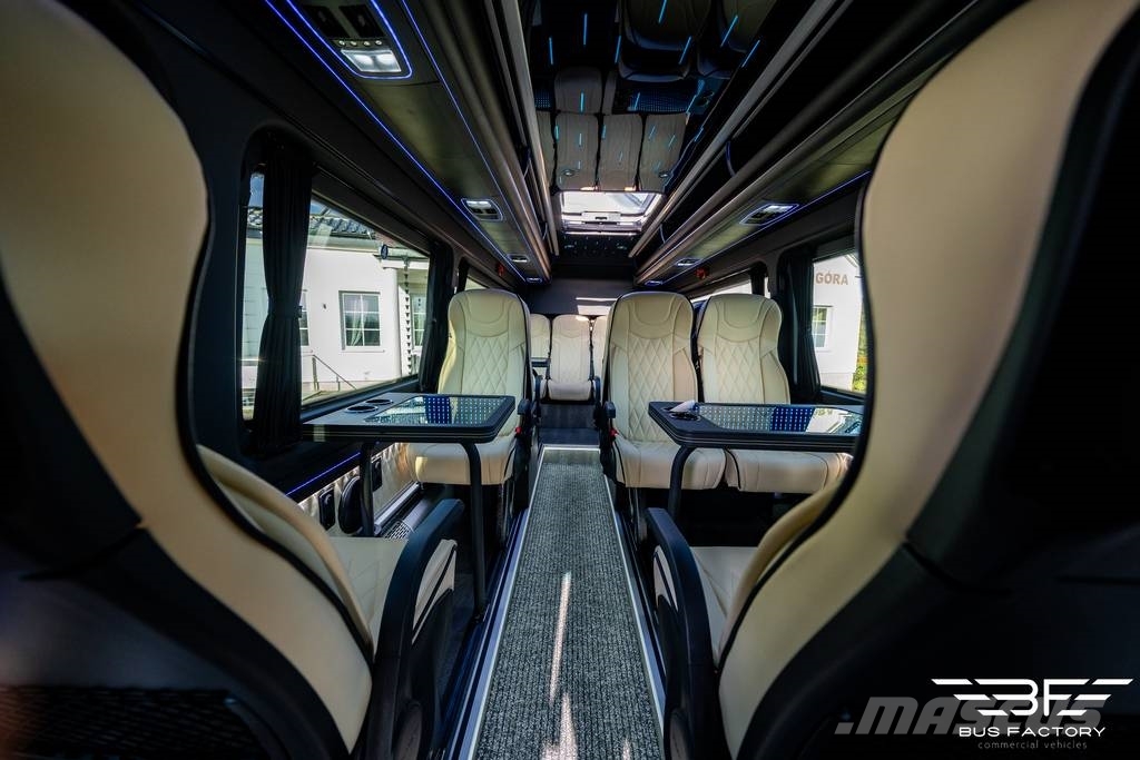 Mercedes-Benz Sprinter 519 XXL, Luxury Line 17+1 !! Minibusse