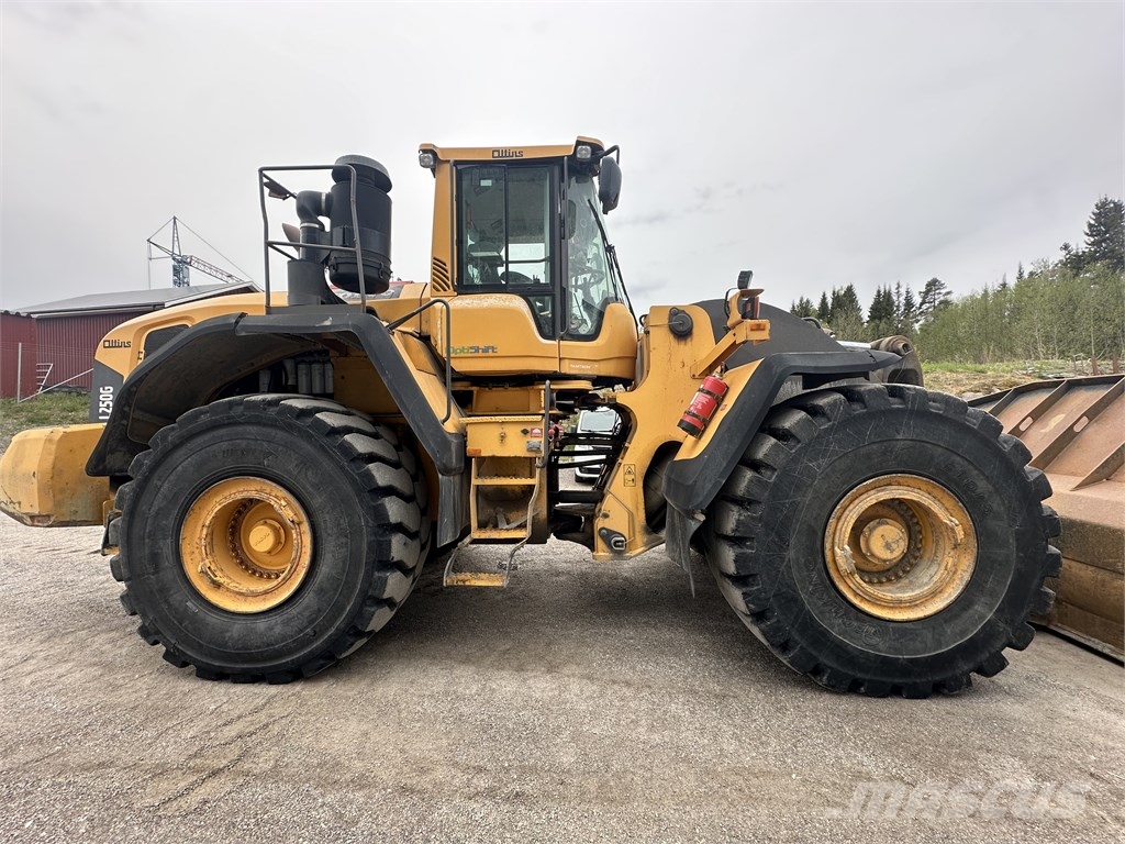 Volvo L250G Wielladers