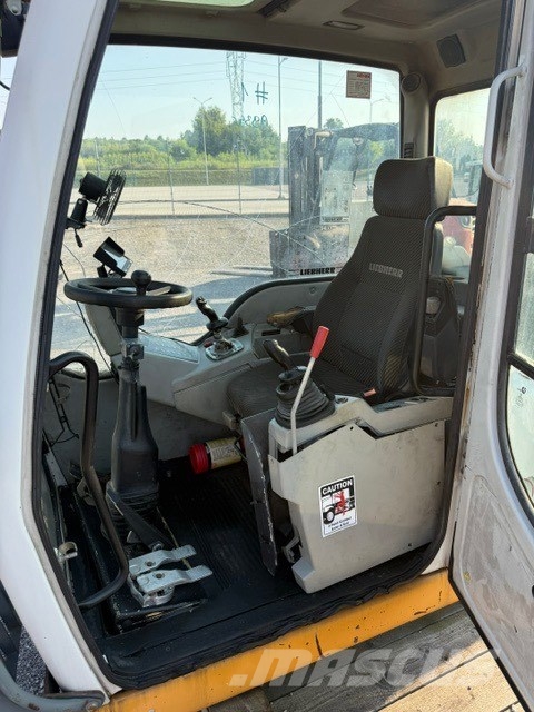 Liebherr A 934 C USED CAB + LIFT Кабины и интерьер