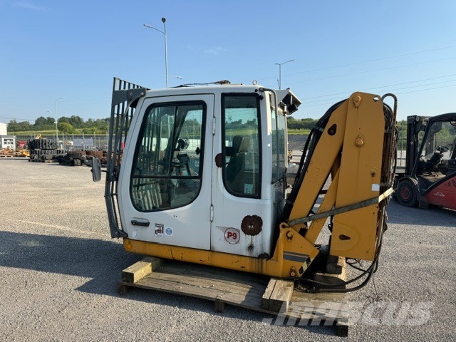 Liebherr A 934 C USED CAB + LIFT Кабины и интерьер