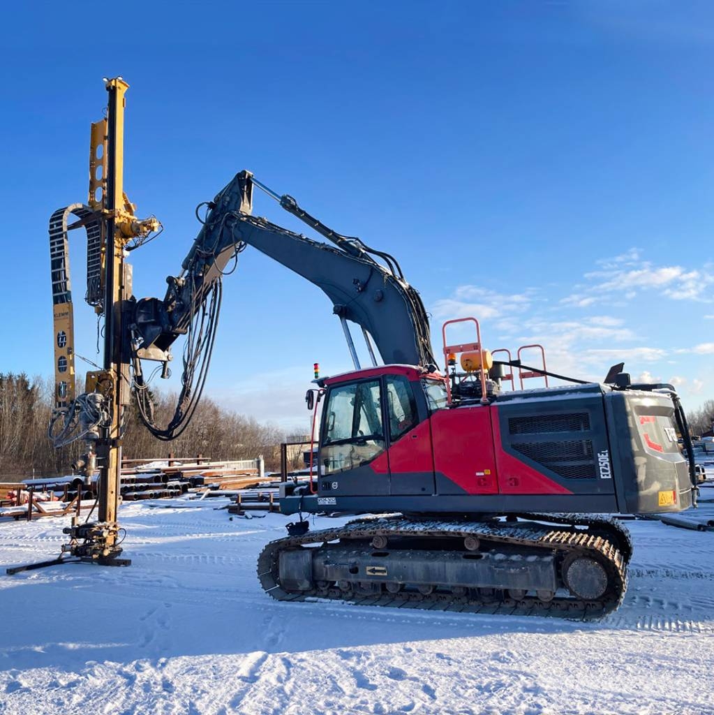 Volvo EC 250 EL Consolidare de santuri