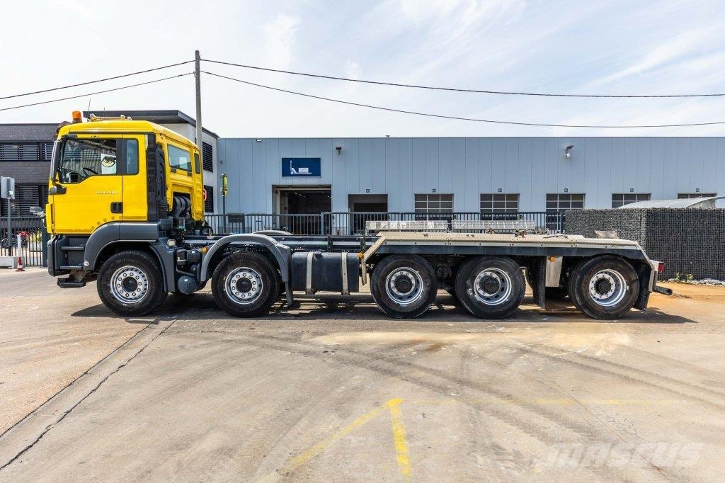 MAN TGS 49.400 10X4-6 BB Camiones con chasís y cabina