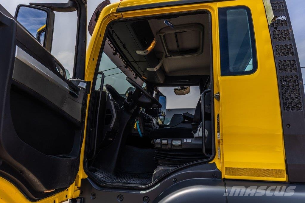 MAN TGS 49.400 10X4-6 BB Camiones con chasís y cabina