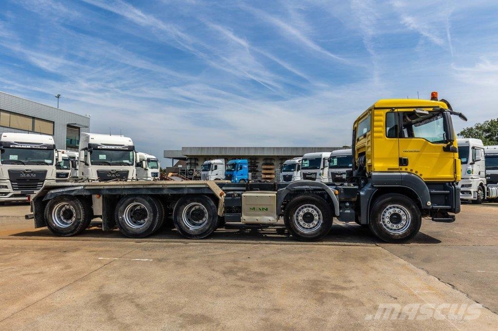 MAN TGS 49.400 10X4-6 BB Camiones con chasís y cabina