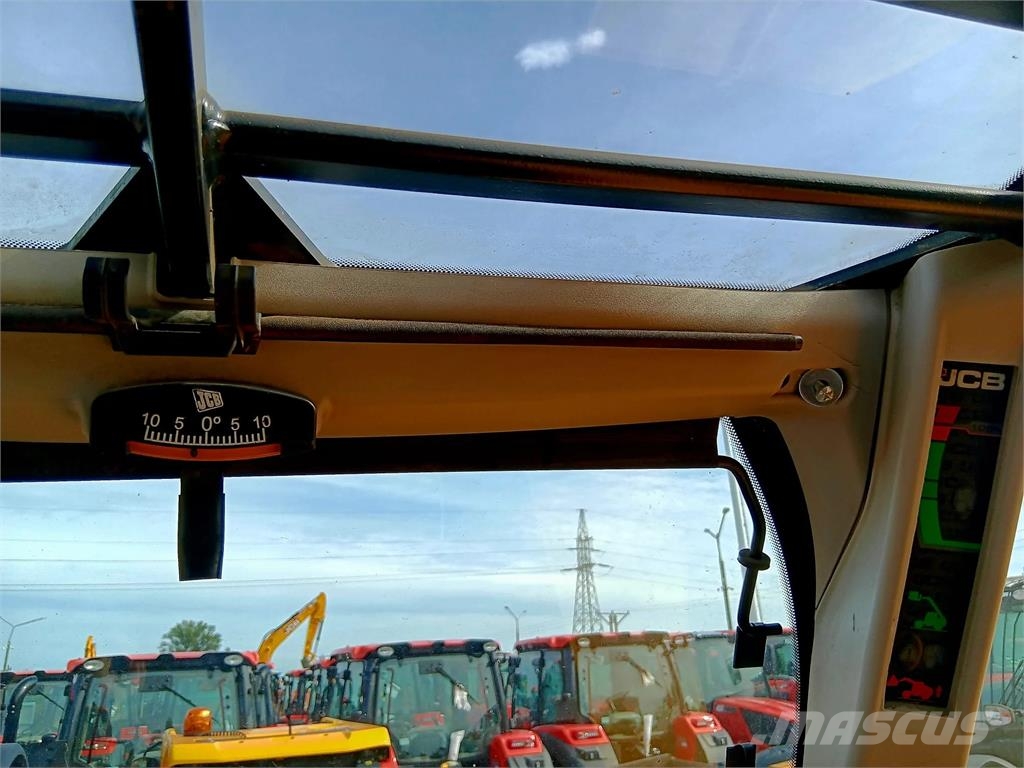 JCB 531-70 مناولات متداخلة