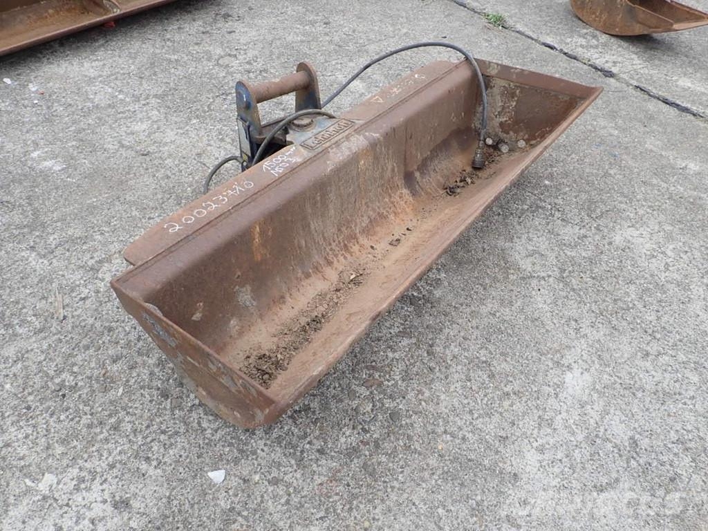 Volvo Grabenlöffel hydr. 1.500mm 220ltr. SW03 Cucharones