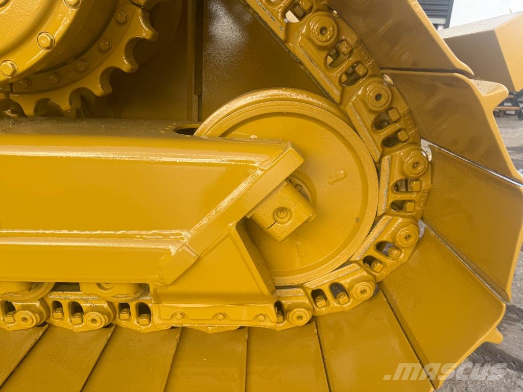 CAT D 6 LGP Kāpurķēžu buldozeri