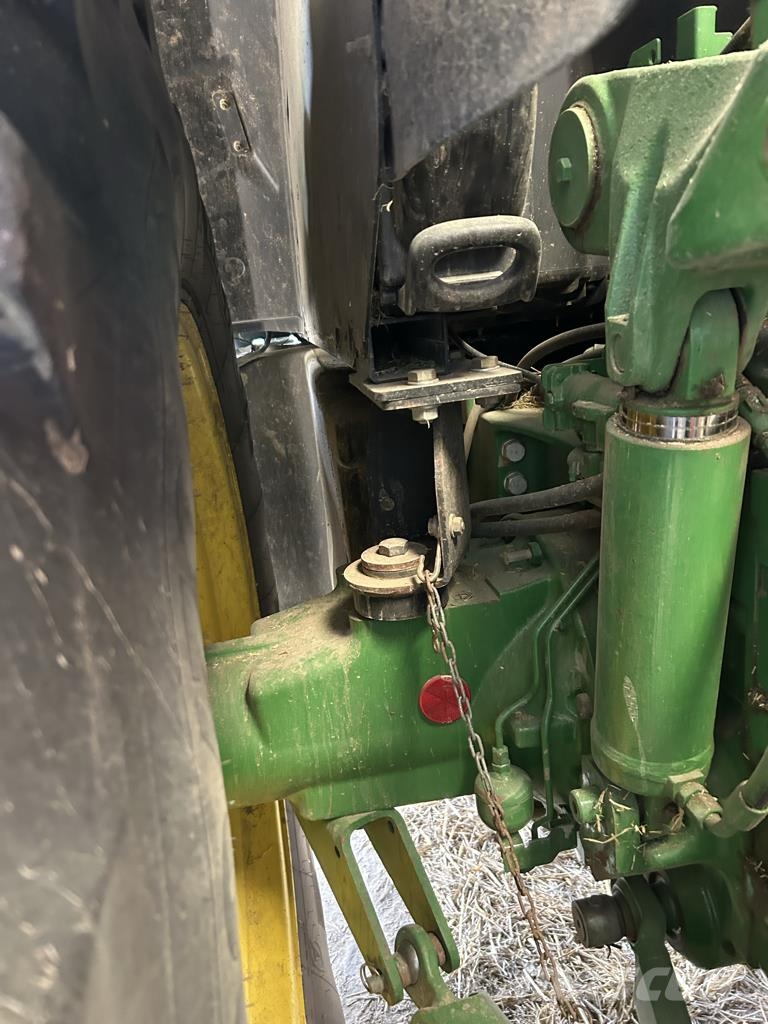 John Deere 6140R Трактори