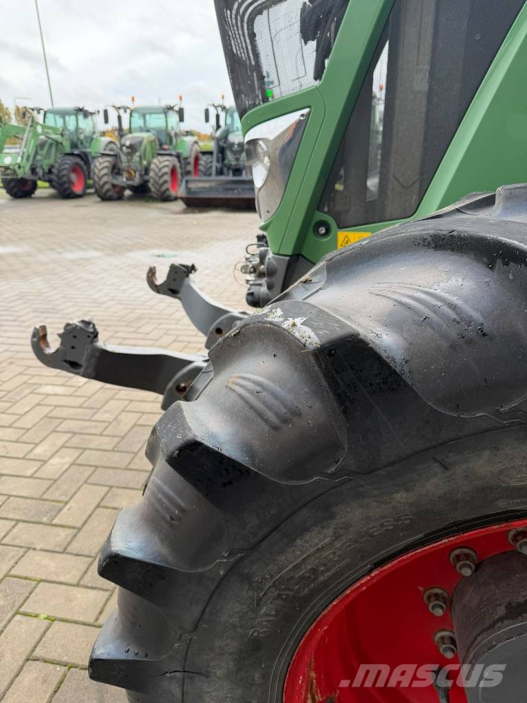 Fendt 828 Vario Traktorid