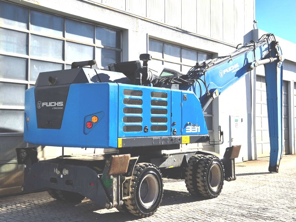 Fuchs MHL 331 F Materialumschlag