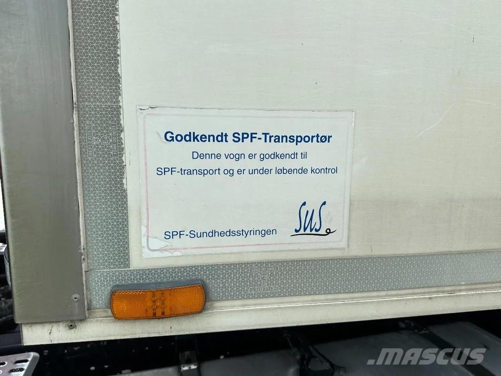 Berdex NO BERDEX HMK 4 stock livestock trailer SPF Naczepy do transportu zwierząt
