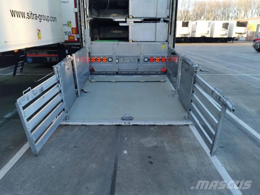 Berdex NO BERDEX HMK 4 stock livestock trailer SPF Naczepy do transportu zwierząt