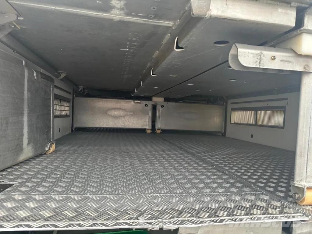 Berdex NO BERDEX HMK 4 stock livestock trailer SPF Naczepy do transportu zwierząt