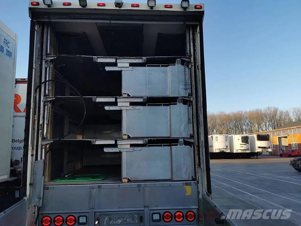 Berdex NO BERDEX HMK 4 stock livestock trailer SPF Naczepy do transportu zwierząt