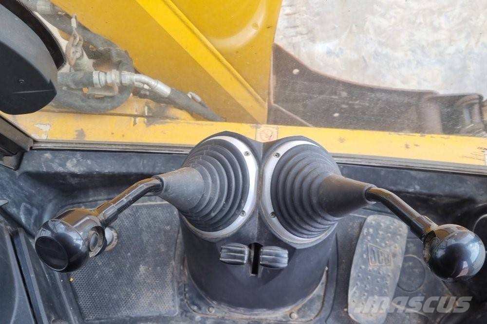 JCB 3 CX ECO Ekskavatori-iekrāvēji