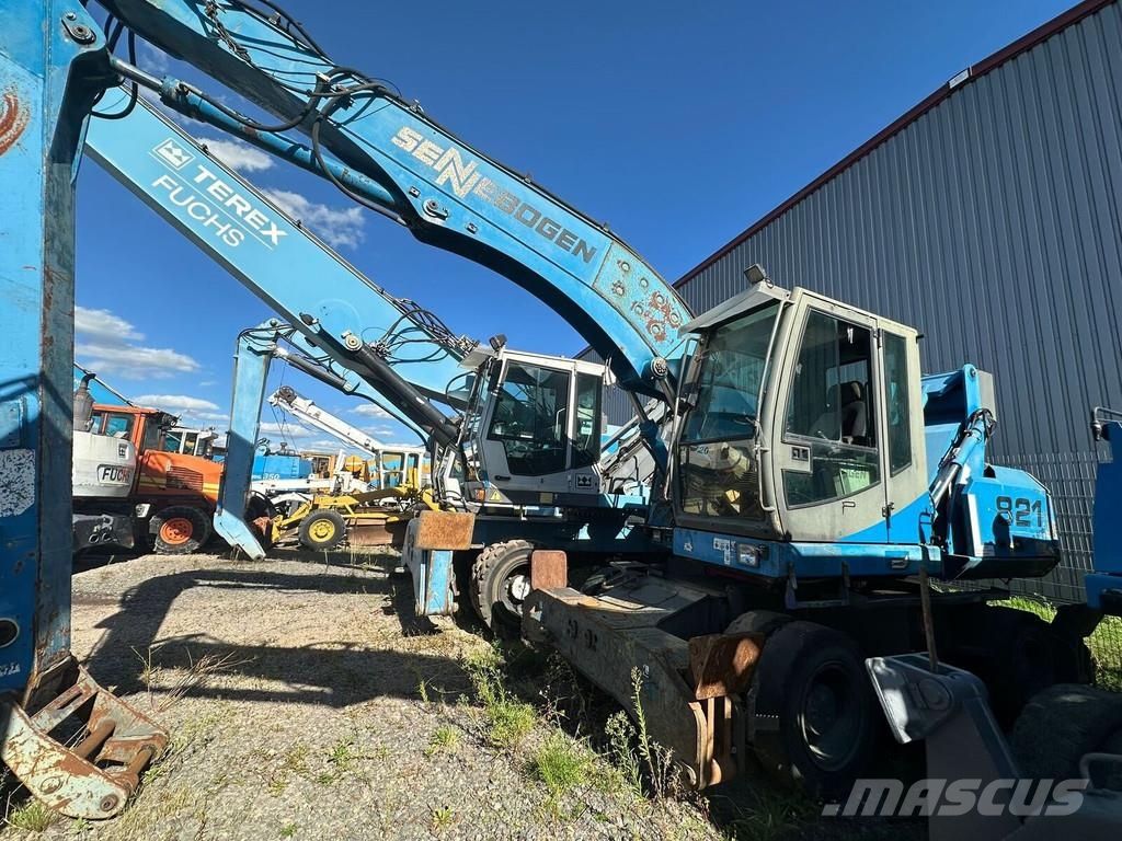 Sennebogen 821 M Waste / industry handlers