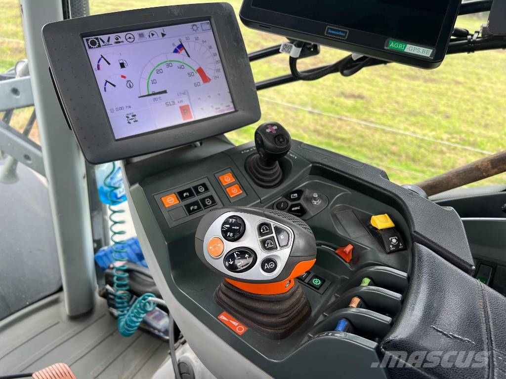 CLAAS Axion 830 Cmatic Трактори