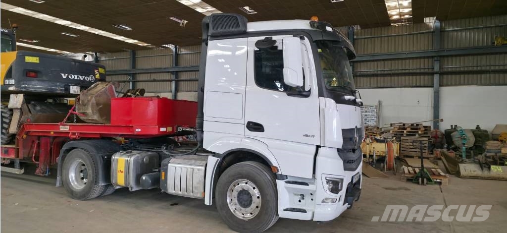 Mercedes-Benz Actros 1851 Τράκτορες