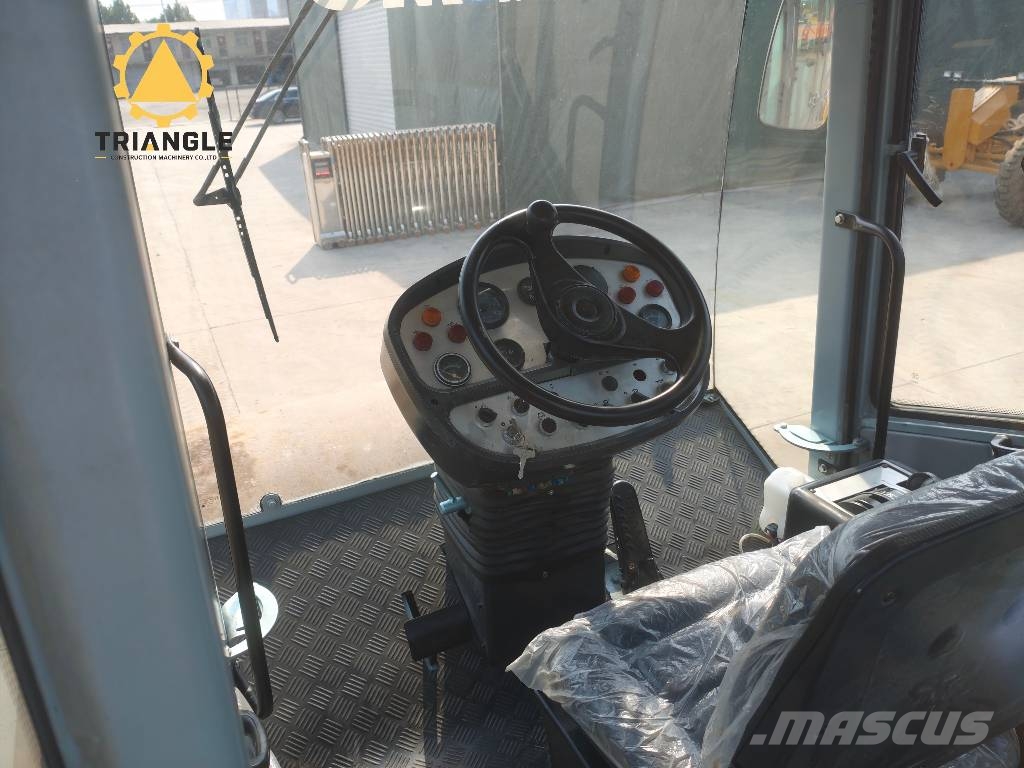 XCMG XS 223 J 싱글 드럼 롤러