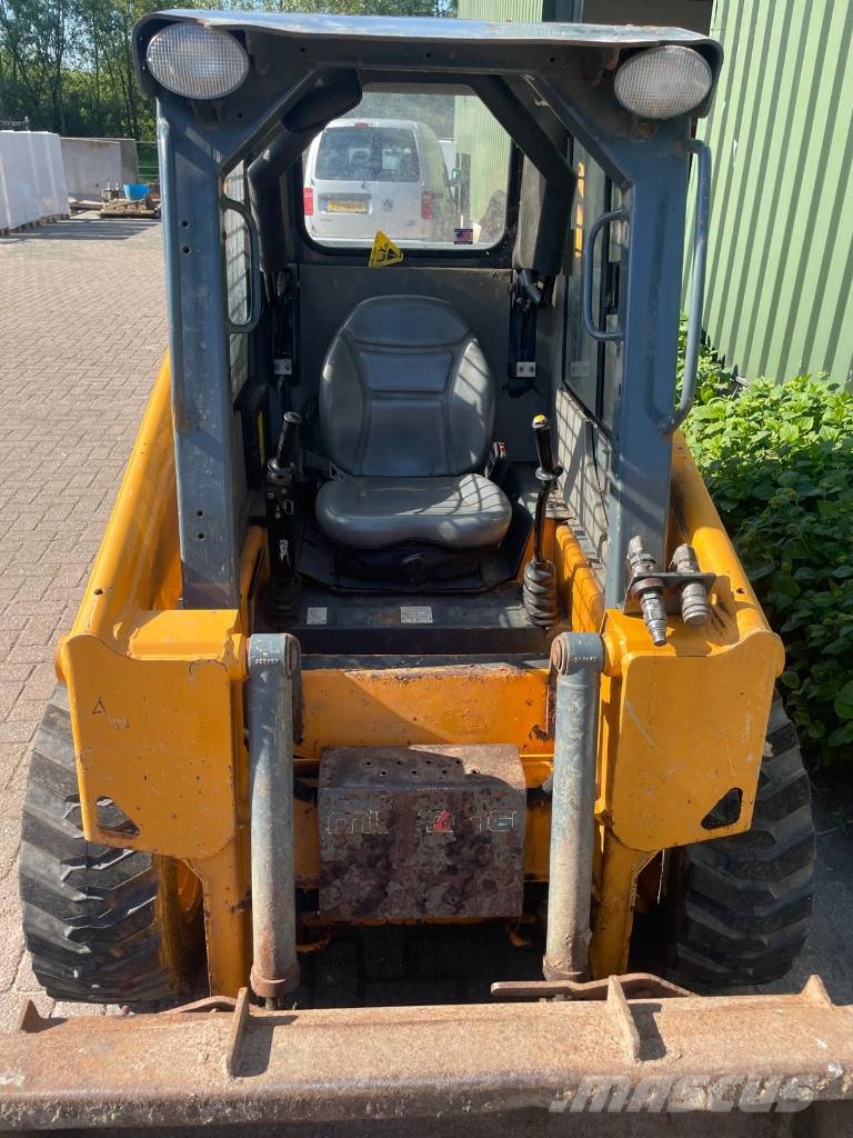 Mustang 2026 bobcat s100 s130 滑移轉向裝載機