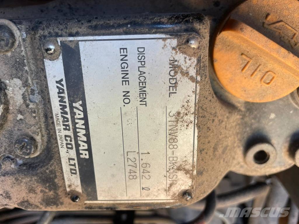Mustang 2026 bobcat s100 s130 滑移轉向裝載機