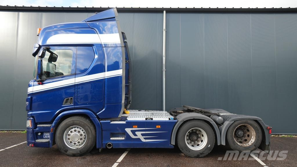 Scania R 500 6x2 retarder tractor unit Trekkers