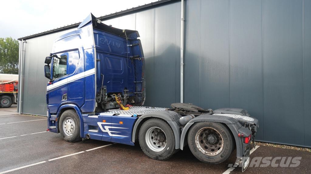 Scania R 500 6x2 retarder tractor unit Trekkers
