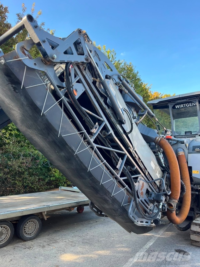 Wirtgen W150 CFI Asphalt cold milling machines