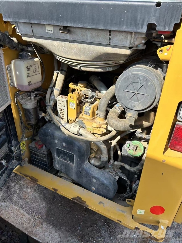 CAT 262 D Skid steer loaders