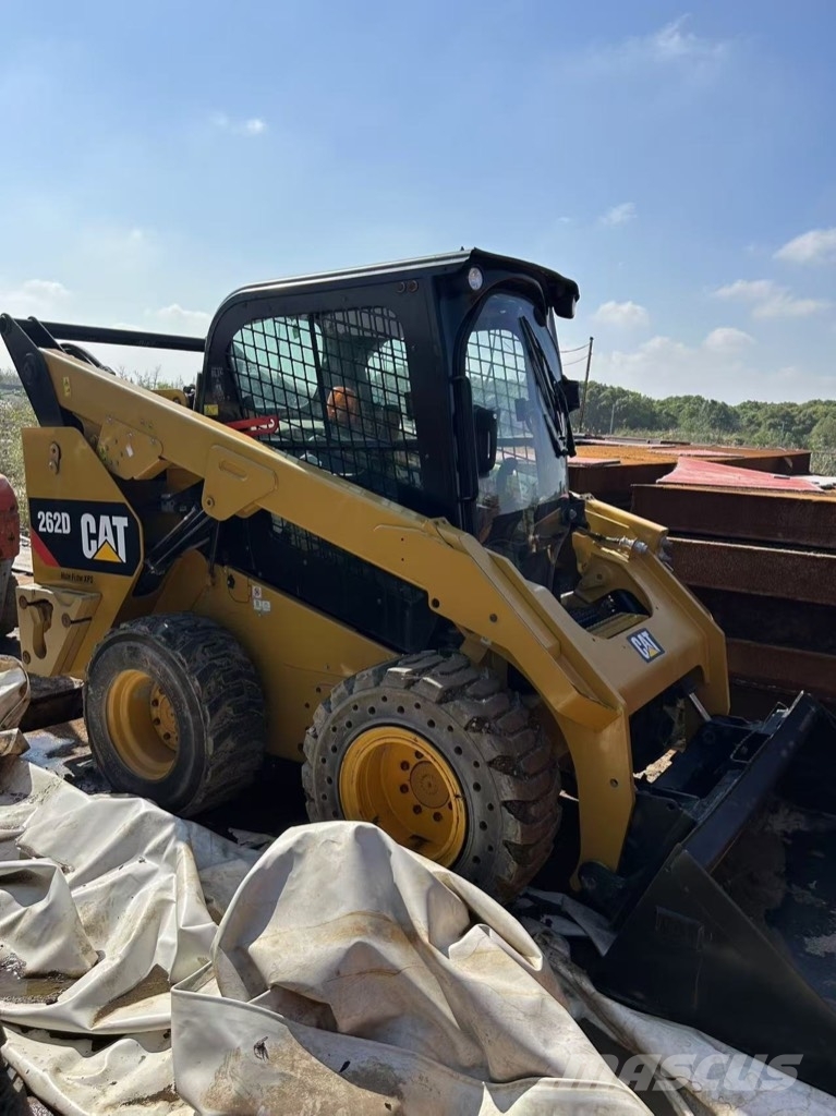 CAT 262 D Skid steer loaders