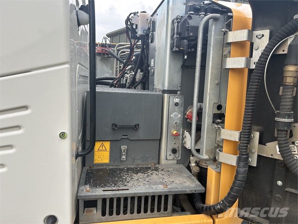 Liebherr A 910 Compact 轮式挖掘机