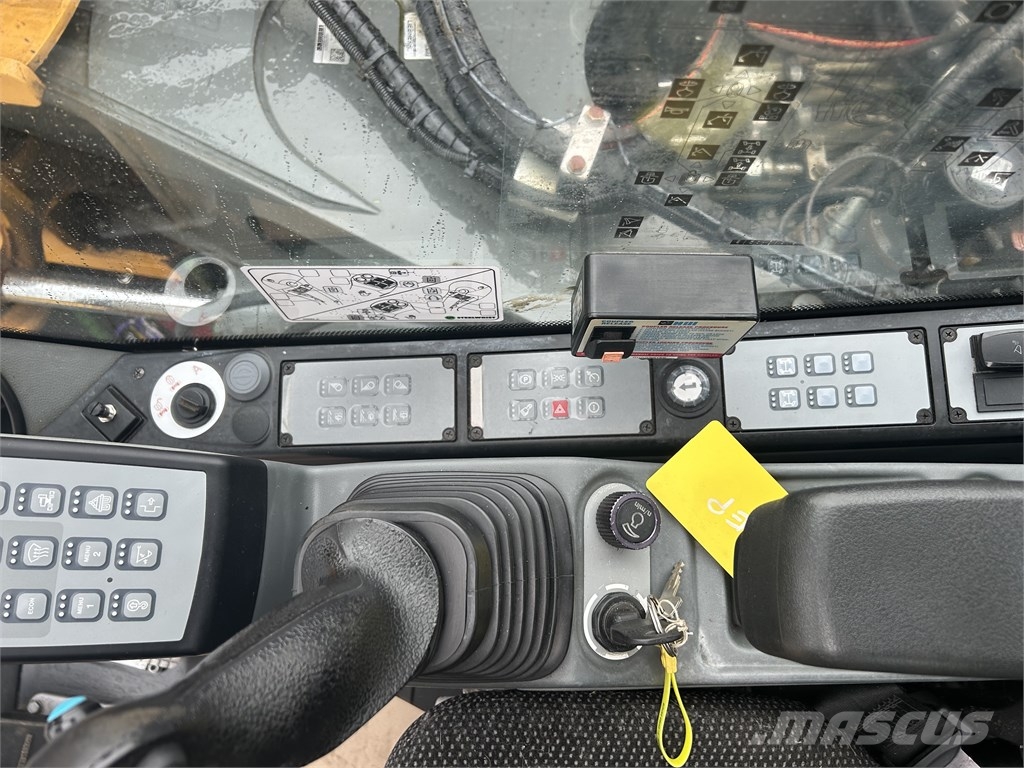 Liebherr A 910 Compact 轮式挖掘机