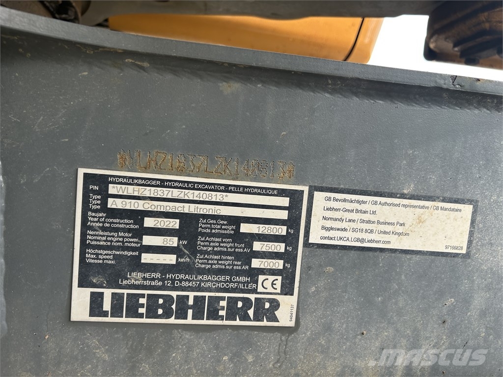 Liebherr A 910 Compact 轮式挖掘机