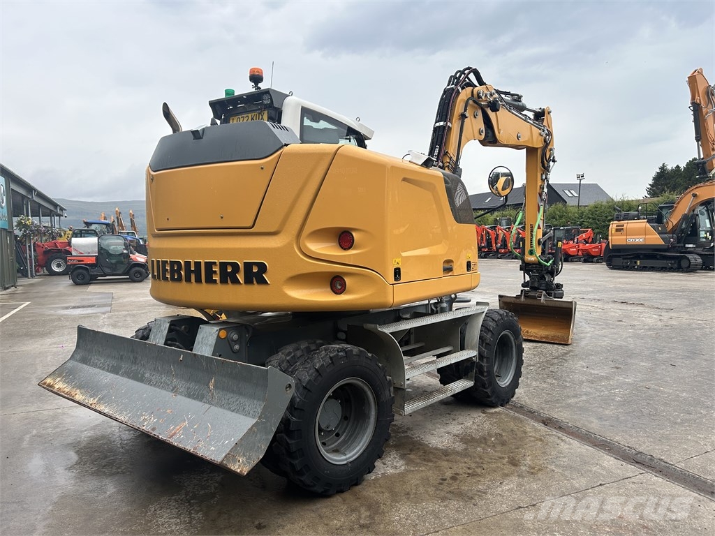 Liebherr A 910 Compact 轮式挖掘机