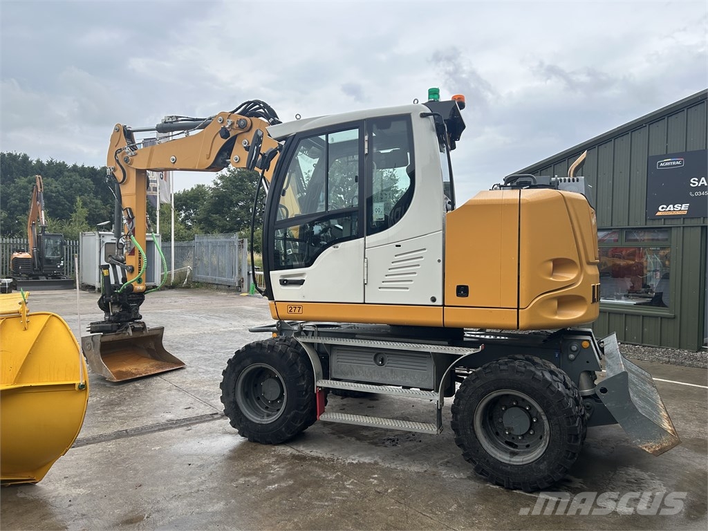 Liebherr A 910 Compact 轮式挖掘机